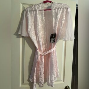 Ms Elaine Robe (and nightgown to match)